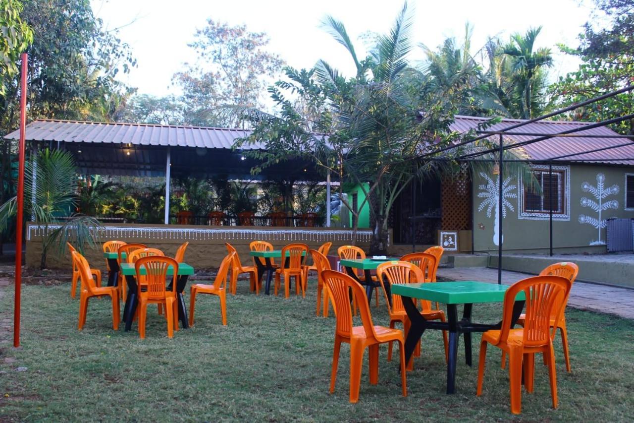 Nisarg Shrushti Farmhouse Hotell Pune Eksteriør bilde